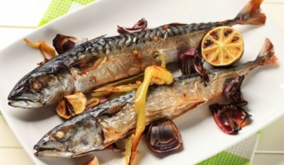 mackerels-on-plate