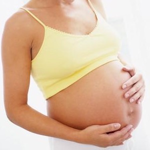 Колко полезно е лятното слънце за бременните?