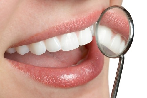 С напредването на възрастта правете по-чести стоматологични прегледи