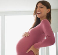 бременна красива