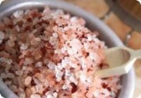 Розова хималайска сол - полезната алтернатива на готварската