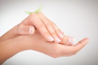 Цепещите се нокти могат да алармират за проблеми с щитовидната жлеза