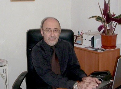 Д-р Б. Фурнаджиев